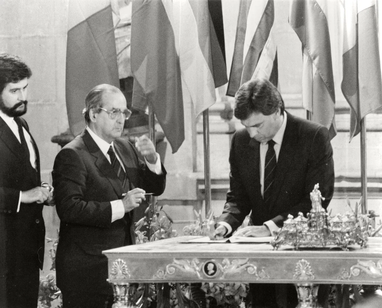 Spain joins the European Community historical image 1