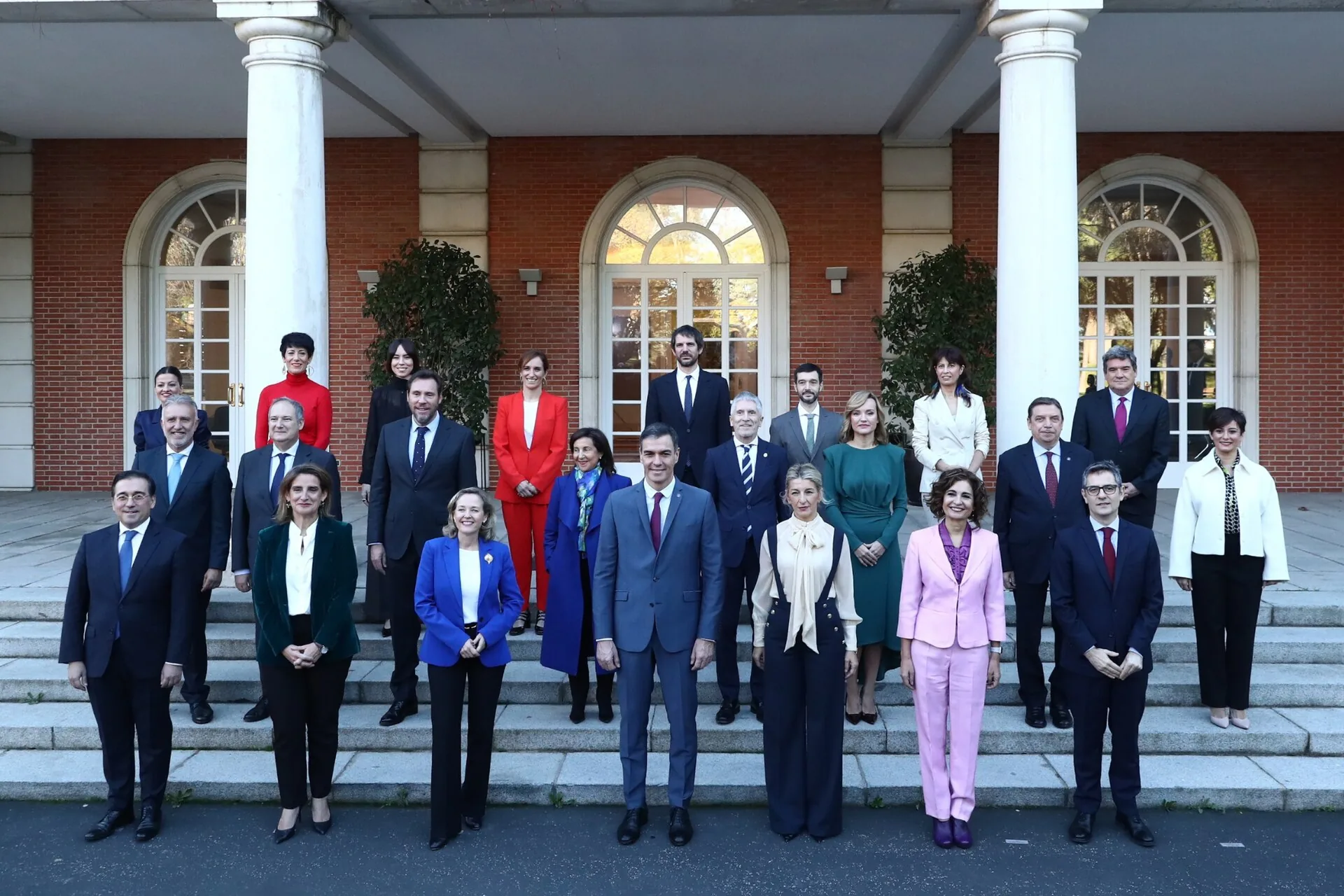 Sánchez's third government historical image 1