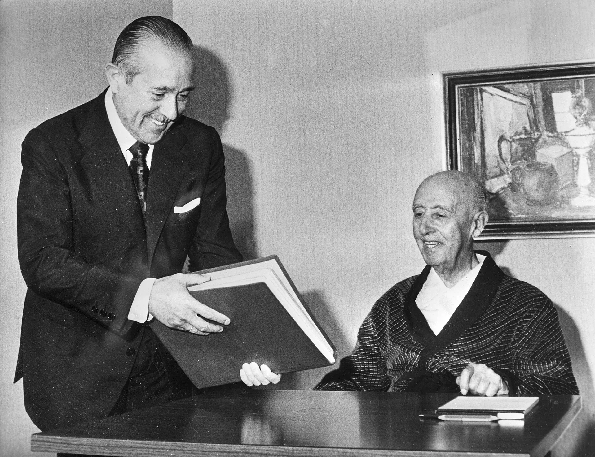 Death of Franco; Juan Carlos becomes king historical image 1